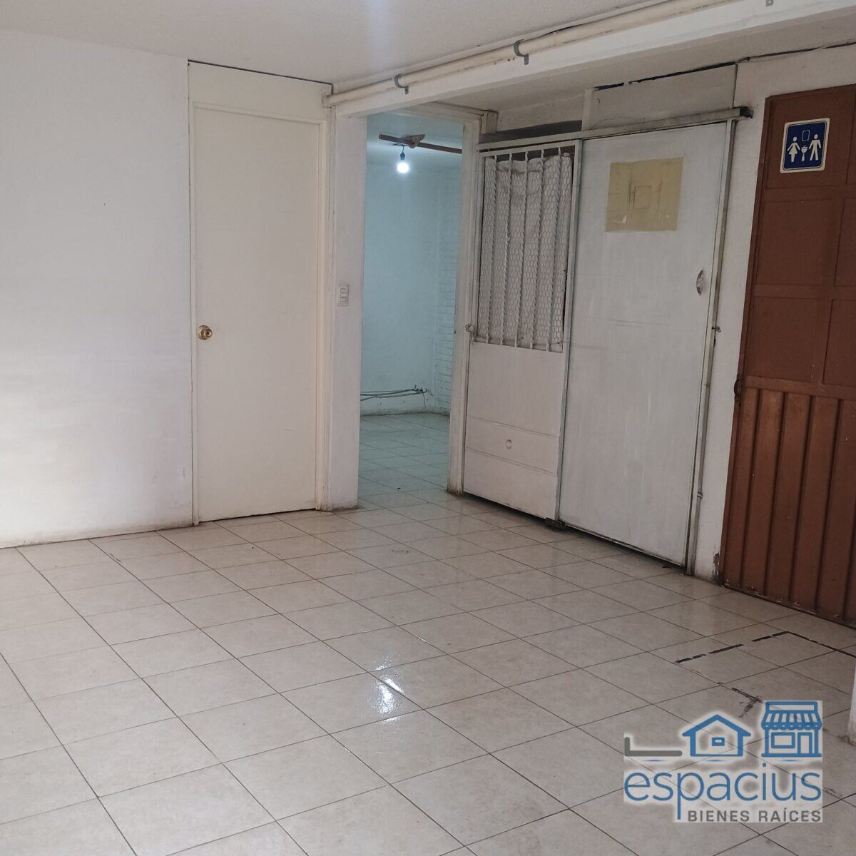 Local Comercial en renta en Civac, Jiutepec · $7,000/mes — foto 1 de 8