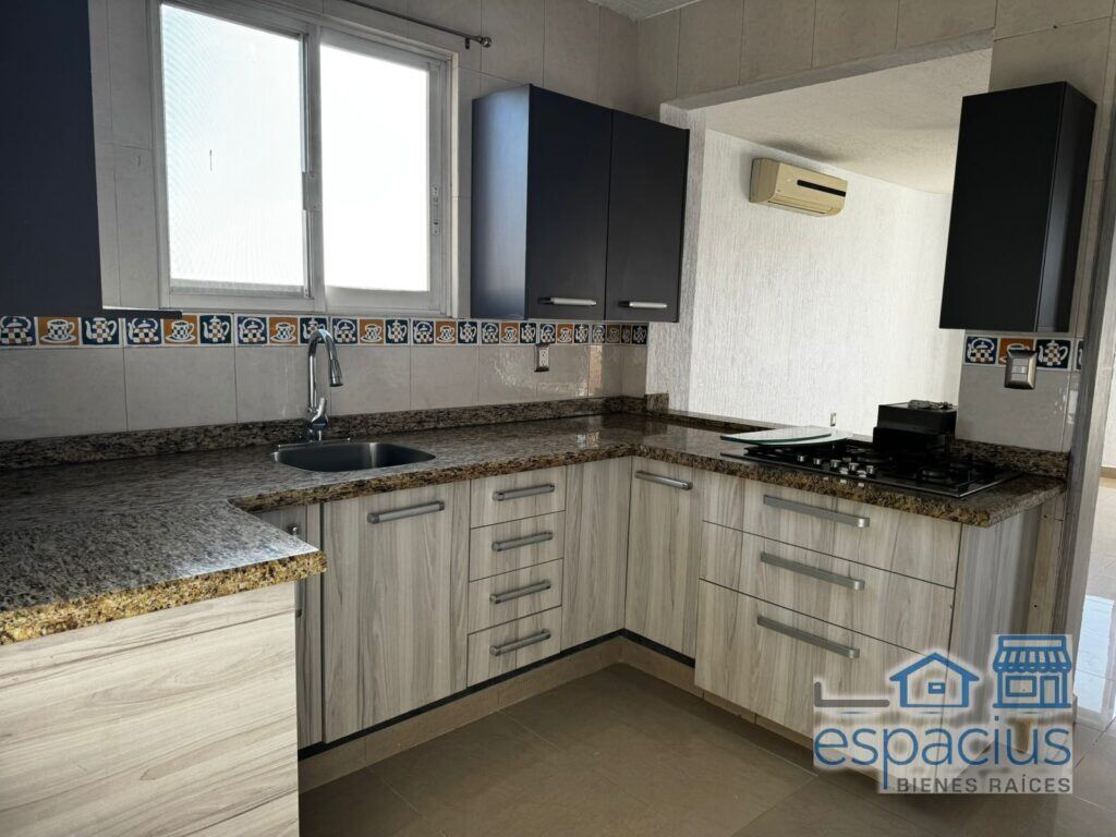 Departamento en venta en Fraccionamiento Junto al Río, Temixco · 3 recámaras · $3,500,000